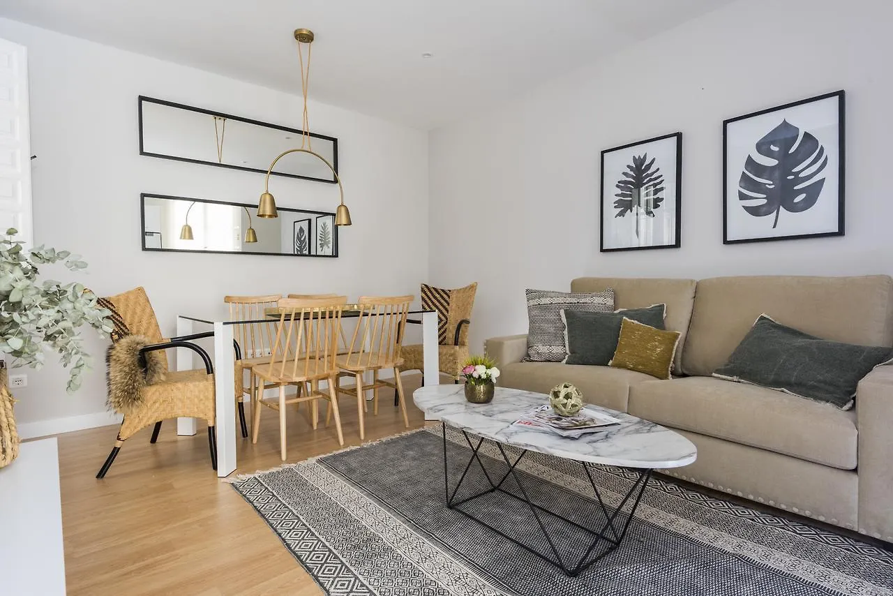 מאלגה Genteel Home Trinidad Grund דירה