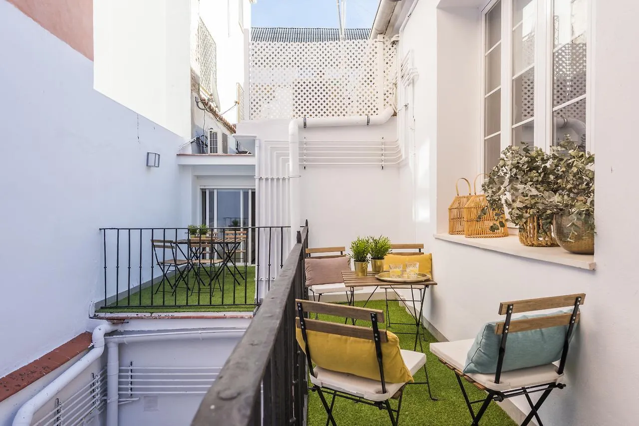 מאלגה Genteel Home Trinidad Grund